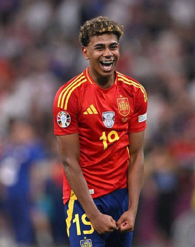 凌晨4点欧冠超级对决！阿隆索命运之战：输球或下课 8人缺席（凌晨4点欧冠巅峰之战！阿隆索生死考验：一败恐下课，8人缺阵）