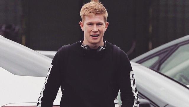 早报：拜仁的四线一十六胜，在我的肩膀上扛着！（早报：拜仁四线斩获16胜，我一肩扛起！）