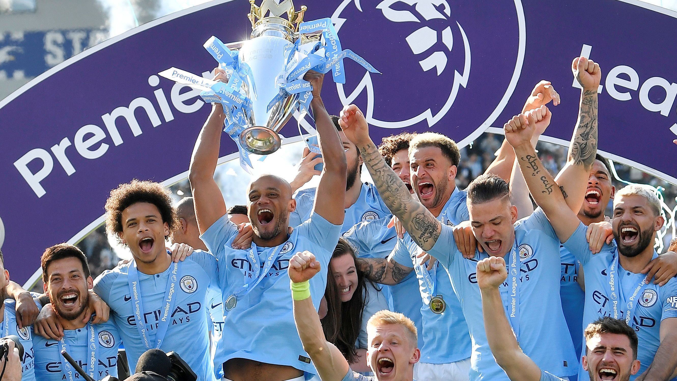 阿德莱德主帅：对阵西悉尼需要赢球建立自信，年轻球员值得信任（阿德莱德主帅：面对西悉尼必须取胜以重塑信心，年轻球员值得依赖）