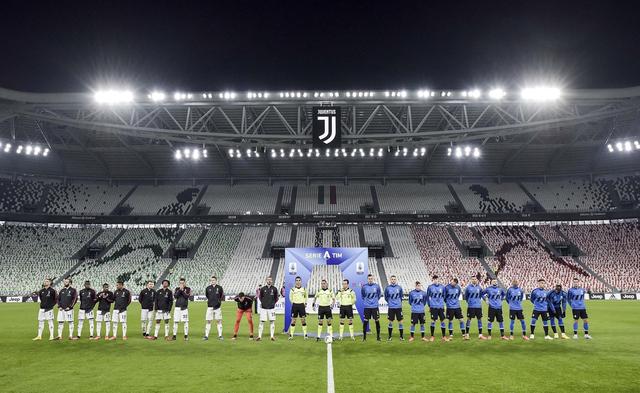 赵丽娜：女足输8球很多人破防，不知女足教练男的女的就开喷（赵丽娜谈0-8惨败：不少人情绪失控，教练性别都不清楚就开喷）