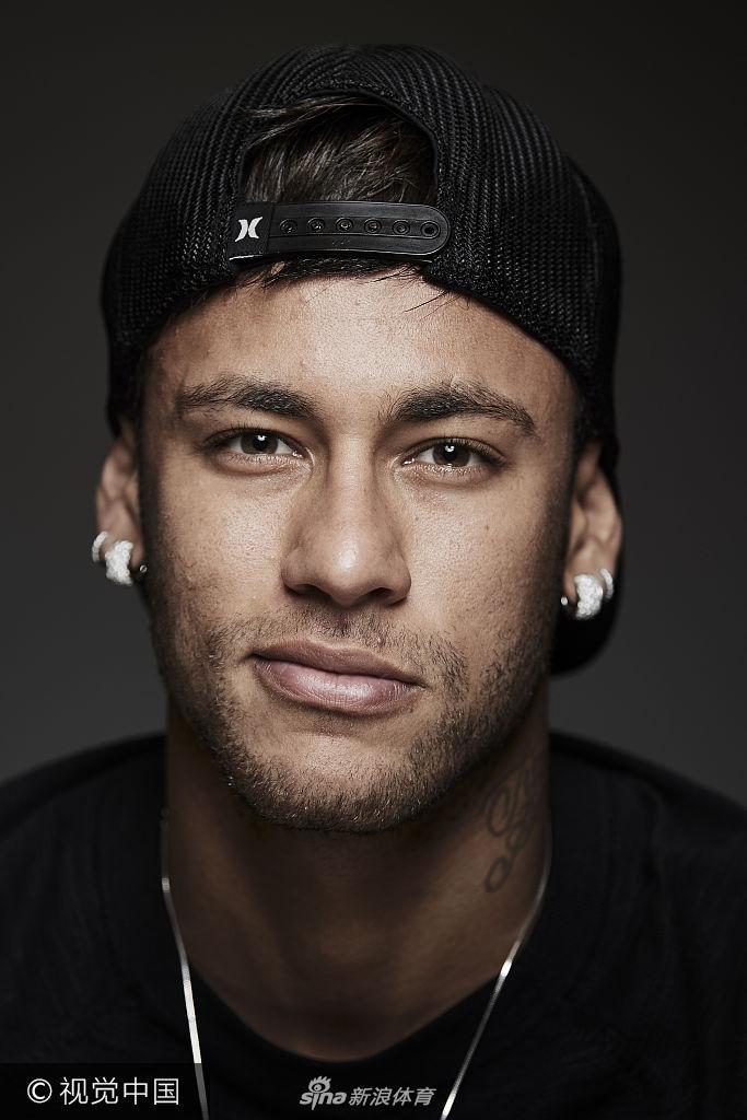 翻一倍，巴萨17岁中场德罗的身价从500万欧涨至1000万欧（巴萨17岁中场德罗身价倍增：由500万欧升至1000万欧）