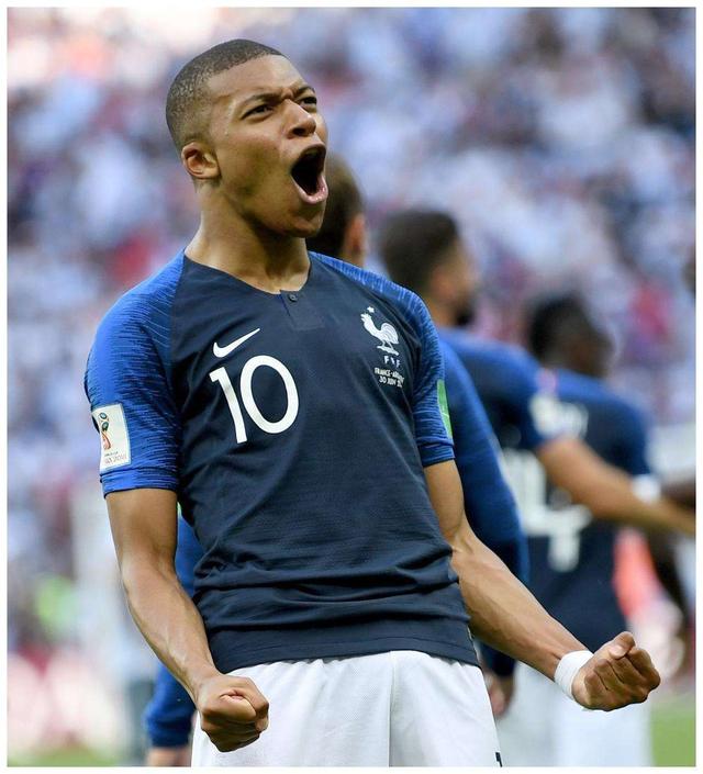 官方：意大利裁判马里亚尼将执法欧冠巴黎vs拜仁（官宣：意大利裁判马里亚尼将主哨欧冠巴黎对阵拜仁）