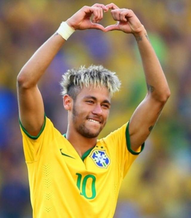 还没踢过意甲，跟队记者：维拉蒂被中间人推荐给尤文（未曾亮相意甲，随队记者：中间人已将维拉蒂推荐给尤文）