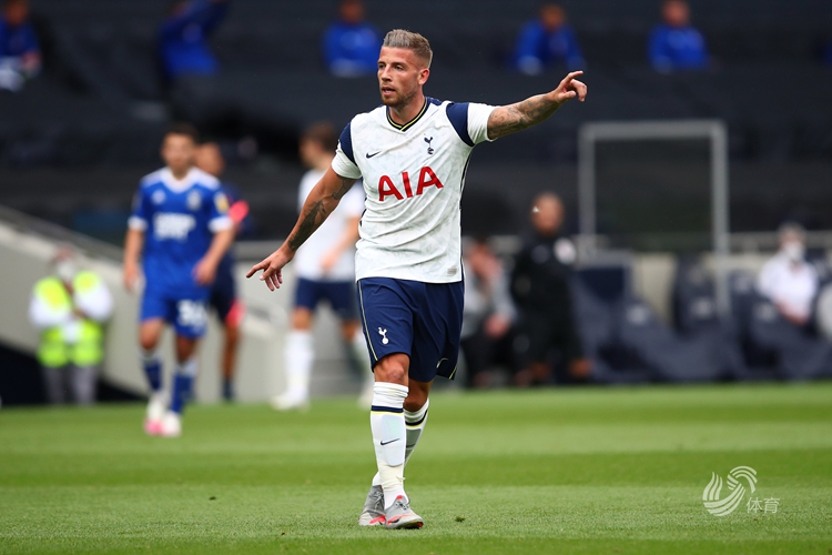 3战0败 爆大冷！国足手下败将头名出线，力压2大洲冠军 创59年历史（三战不败掀大冷！国足手下败将小组头名出线，力压两洲冠军改写59年纪录）